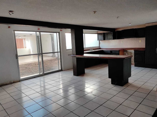 Imagen 11 de 14 de Casa En Venta En Tejeda 4 Rec 3 Est Oportunidad
