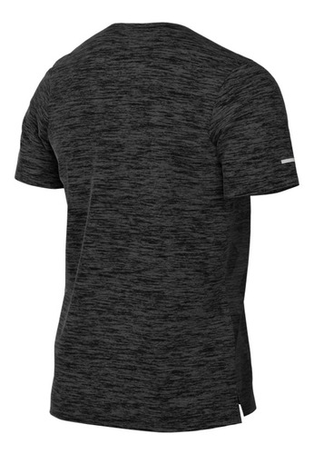 Imagen 2 de 5 de Remera Nike Dri-fit Run Division