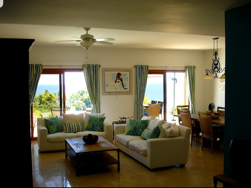 Villa En Venta En Puerto Bahia Samana