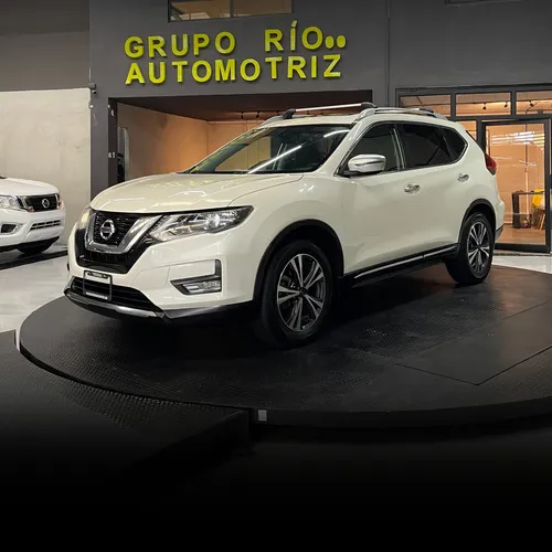 Nissan X-Trail 2.5 Advance 3 Filas Cvt