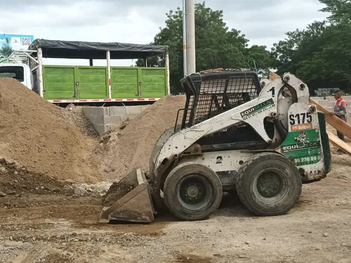 Minicargador Bobcat S 175