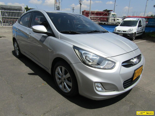 Hyundai I25 Accent Gl