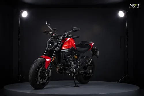 Ducati Monster 937