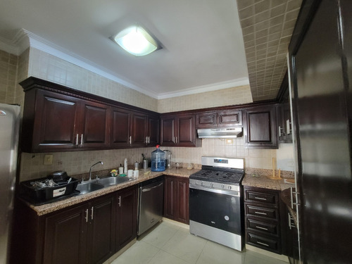 Foxpiantini.com - A333 | Apartamento De Lujo En Alquiler En Piantini | Ubicación Estratégica Y Diseño Exclusivo