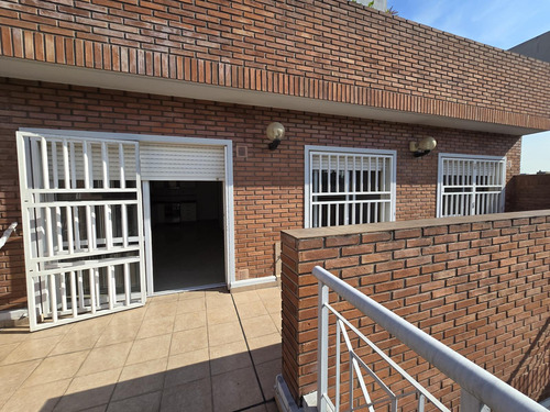 Excelente Departamento Con 2 Coceras - Apto Profesional