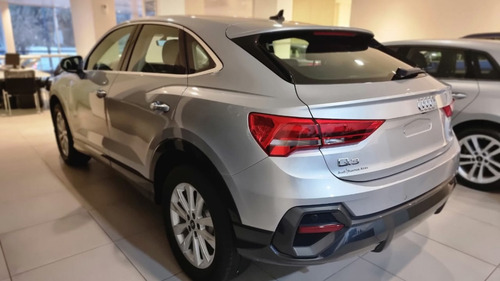 Audi Q3 Sportback 1.4 35tfsi Sportback 150 Cv