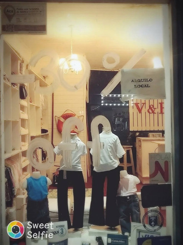 Imagen 10 de 17 de Vendo Fondo Comercio De Reconocido Local De Ropa Infantil°°°esquina - Corrientes.