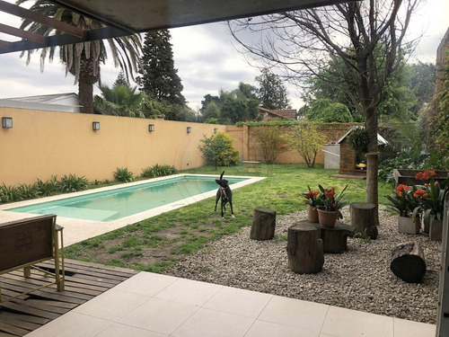 Bustamante Prop Casa Venta 10644 Castelar
