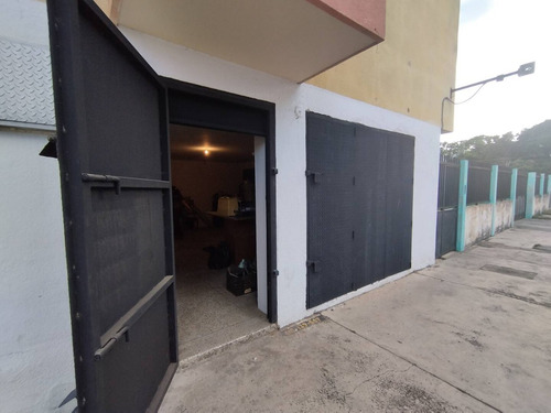 221747 Venta Local Comercial Calle Repuestera Naguanagua Fp