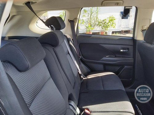 Mitsubishi Outlander 2017