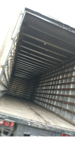 Imagem 5 de 13 de Carreta Baú