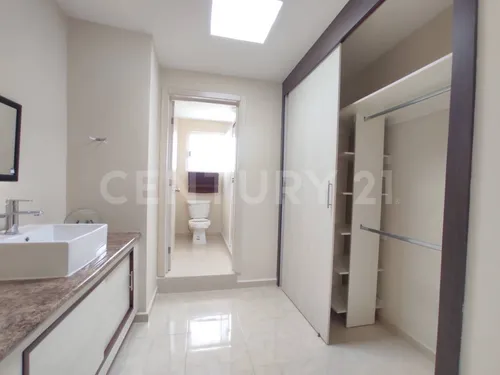 Casa En Venta En El Espiritu Santo, San Juan Del Rio, Queretaro.