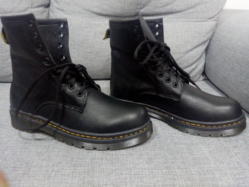 Botas Nacionales, Martens Nival Elegant Mate Negro