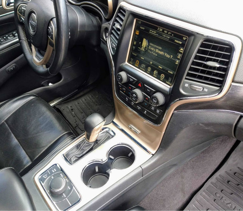Imagen 12 de 15 de Jeep Grand Cherokee 2017 5.7 Limited Lujo 4x4 At