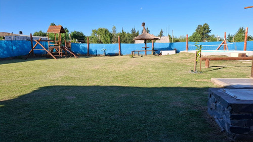 Venta Casa Quinta 1 Dormitorio Domselaar Con Cochera