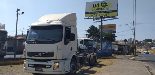 Imagem 3 de 15 de Volvo Vm 270