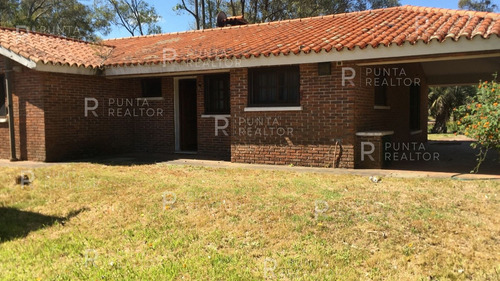 Venta De Casa En El Tesoro, La Barra, Uruguay