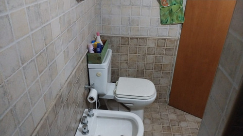 Casa De 3 Ambientes Con Galpon