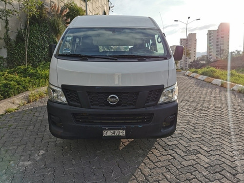 Imagen 2 de 12 de Nissan Urvan 2020 2.5 Panel Ventanas Amplia Mt