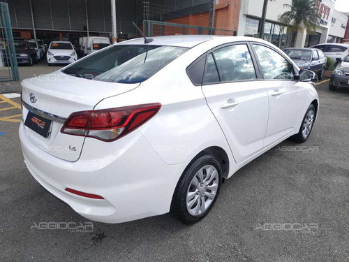 Imagem 4 de 15 de Hyundai Hb20s 1.6 Comfort Plus 16v Flex 4p Manual (flex) - 2