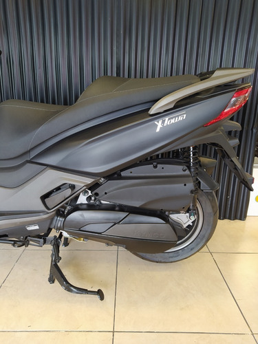 Kymco Xtown 250 Negro Mate 2021 0km