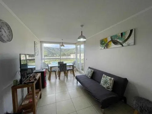 Lomas De Papudo/ Punta Puyai (72673)