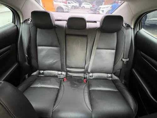 Mazda 3 2.0 Touring