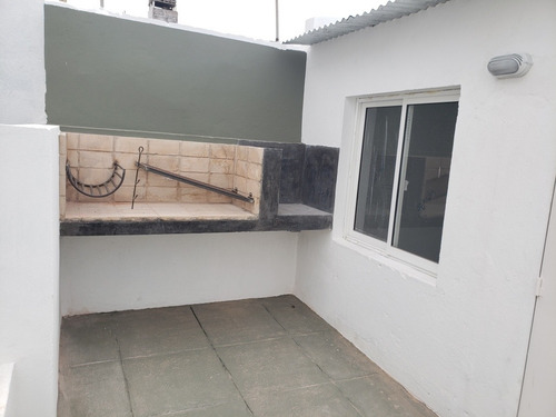 Casa En Planta Alta 2 Dormitorios