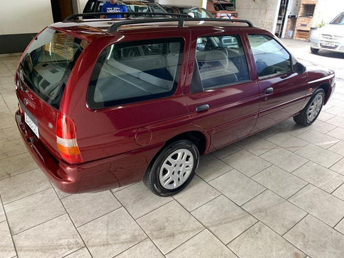 Imagem 3 de 9 de Ford Escort