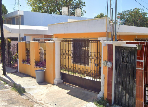 Venta De Casa En Col. Chuburna De Hidalgo, Merida Laab2