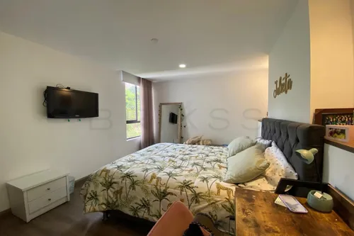 Apartamento En Venta En Loma De Las Brujas. Cod V501294