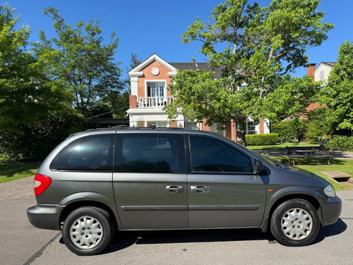 Chrysler Caravan 3.3 Se At