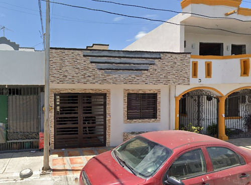 Casa En Venta En Los Ebanos, Apodaca, N.l., Sh05