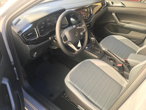Imagem 7 de 11 de Vw Nivus Highline Com Pacote Bicolor 2022