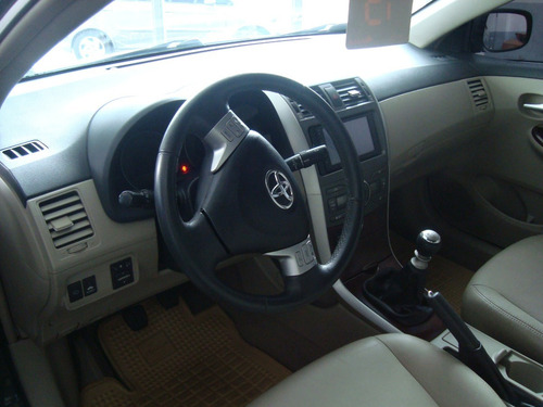 Imagen 5 de 14 de Toyota Corolla