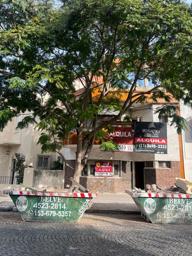Uso Comercial Con Salida A 2 Calles. Ideal Gastronomia.