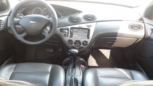 Ford Focus Sedan 2.0 Ghia Aut. 4p