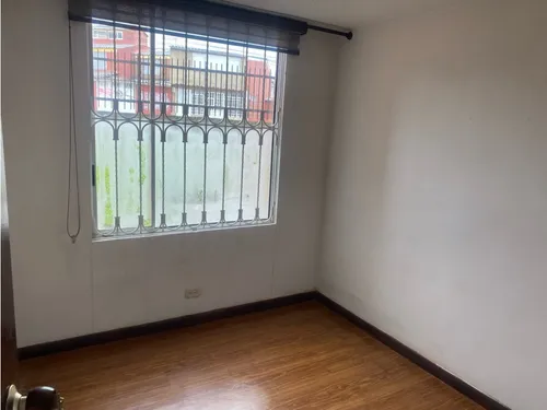 Se Vende Inmueble En Alamos, Bogotá