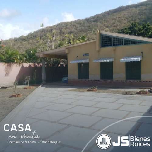 En Venta Hermosa Casa Ubicado En Ocumare De La Costa, 18js