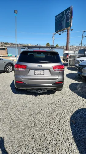Kia Sorento 2.4 Lx At