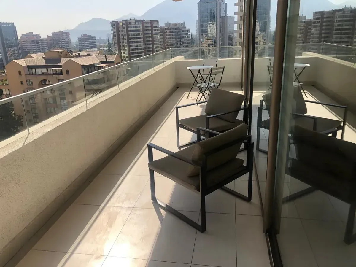 Imagen 3 de 8 de Arriendo Amoblado Departamento En De 110 M2 Cerrro Colorado