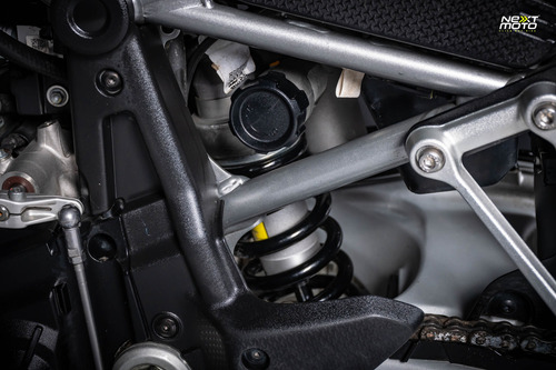 Aprilia Tuareg 660