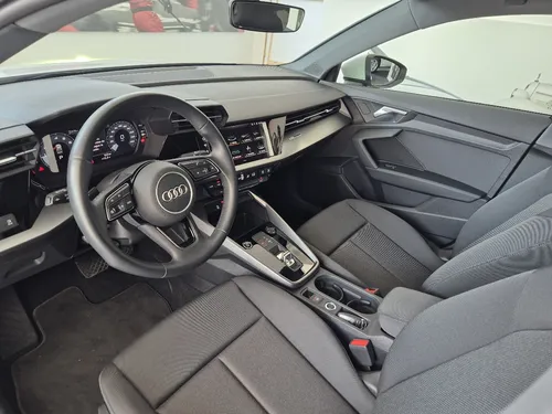 Audi A3 1.4 Sedán 35tfsi Dynamic At Dsg