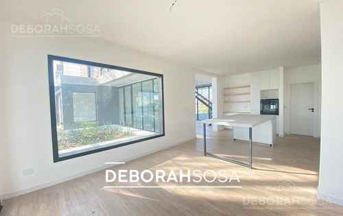 Casa En Venta 6 Ambientes Al Agua - El Canton Zona Norte