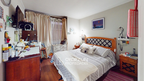 Se Vende Casa De 3 Dormitorios, 3 Baños, Estac