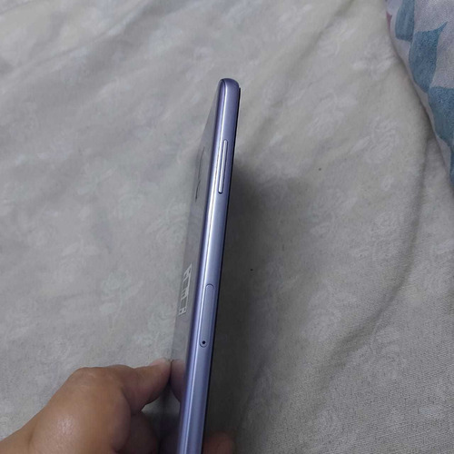 Samsung A8+ Ametista 64gb Completo