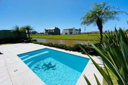 Imagem 26 de 27 de Casa À Venda Em Capão Da Canoa - Ca01056 - 67778770