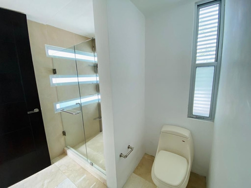 Imagen 5 de 20 de En Renta Residencia En Cumbres Del Lago, Jardín, Gran Terren