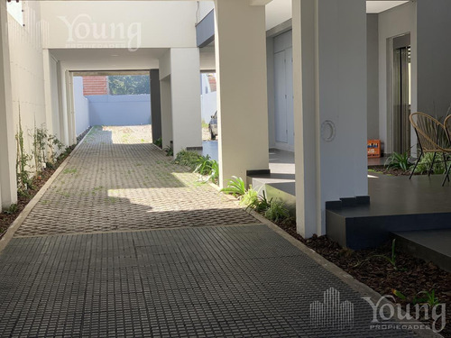 Imagen 5 de 29 de Impecable Departamento 3 Ambientes Al Frente En Venta, En Wilde, Excelente Ubicacion!!!