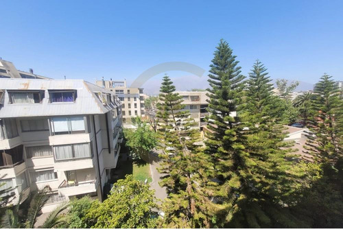 Departamento En Venta, 4 Dormitorios, Providencia